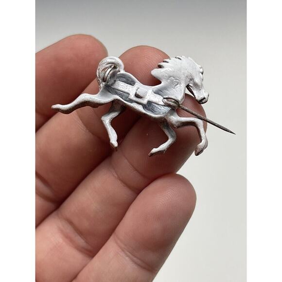 Vintage Enamel Horse Pin Brooch Brown Running Horse Tiawan Retro - Picture 7 of 11